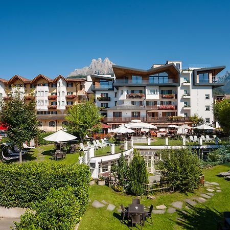 Brunet - The Dolomites Resort Fiera Di Primiero Exterior photo